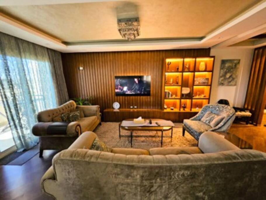 Appartement Stylish Oasis In New Cairo: 10 Min To Airport! Le Caire