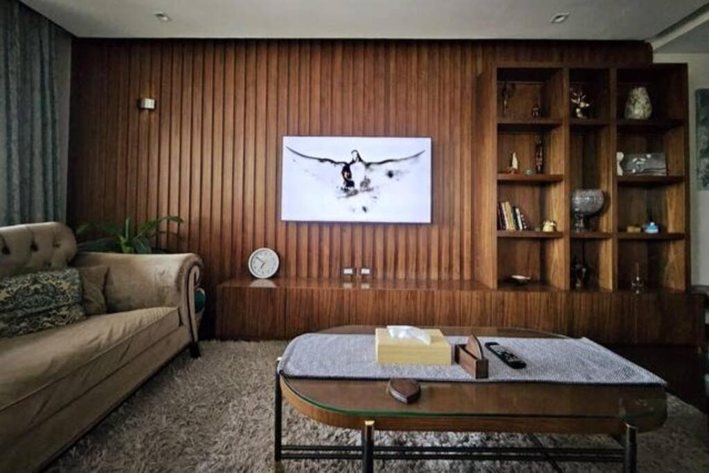 Apartment Stylish Oasis In New Cairo: 10 Min To Airport! Cairo